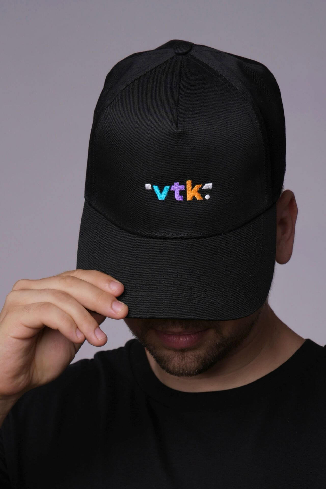 Kšiltovka VTK s výšivkou